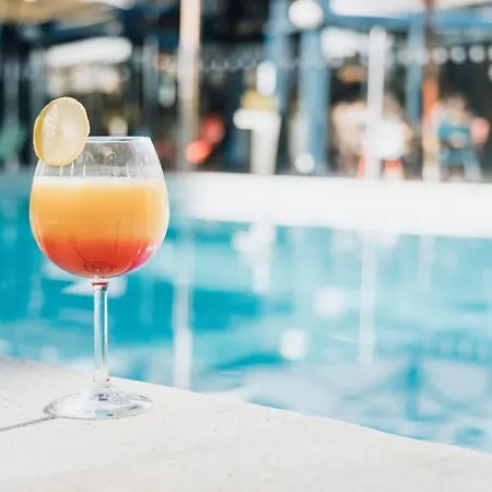 Novotel La Rochelle Centre 4*