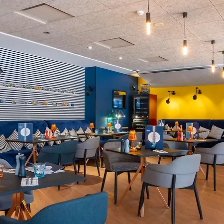 Novotel La Rochelle Centre Hotel